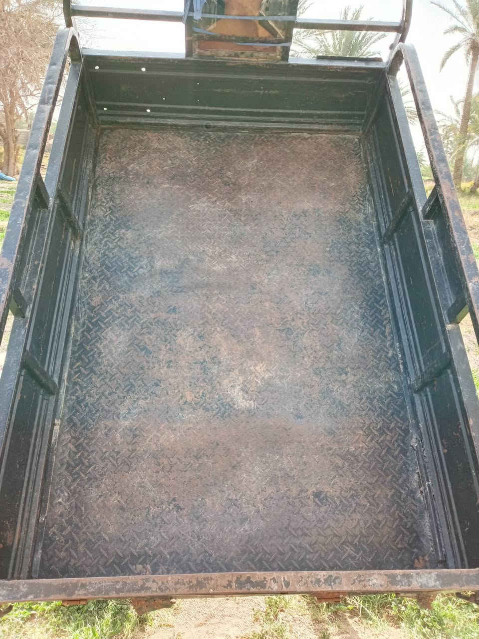 سلام عليكم شباب ستوته للبيع ستوته شاصي موديل 2013 شرط مكفول من  كلشي ول محرك 2020 مجفته صاره شهر مبدل نص المحرك الفوك كله ستوته مثل ماه واضح كدامك بل صوره ستوته اوراق اصوليه سعر مليون وميتين الف وبيه مجال الشراي يتصل وبي خير ويدلل *********** عباس خاص ماه جاوب المكان بابل قضاء القاسم ع
