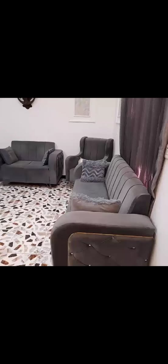 السلام عليكم عندي هذا التخم اريد ابيعه سعره 200 عشر مقاعد نظيف اي ضرر ما بيه العنوان بغداد


**إذا كنت صاحب هذا الإعلان وتريد حذفه لأي سبب، رجاءا أرسل رسالة إلى الدعم الفني**