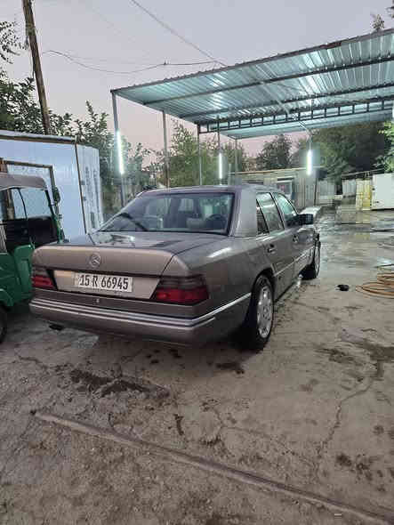 مارسيدس موديل 91
كير محرك vvt2500
تخم تاير جديد 
تبريد شغال 
قواعد دبلات سليمه 
غرفه جلد 
السعر 67
بأسمي تحويل ثاني يوم 
موجود فقط اتصال 
***********
مكاني بغداد
