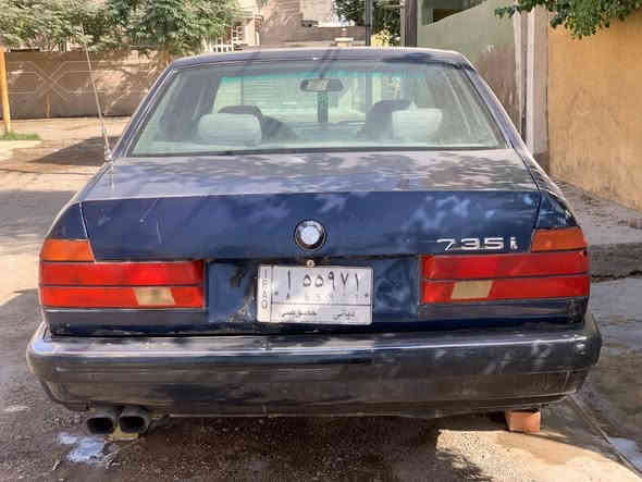 السلام عليكم للبيع بي ام 750اصل عليها مكينه وكير 35 سيارة كاملة مابيها اي نقص كهربائيات كاملة سنويه بسمي مكان ديالئ بعقوبة ***********
