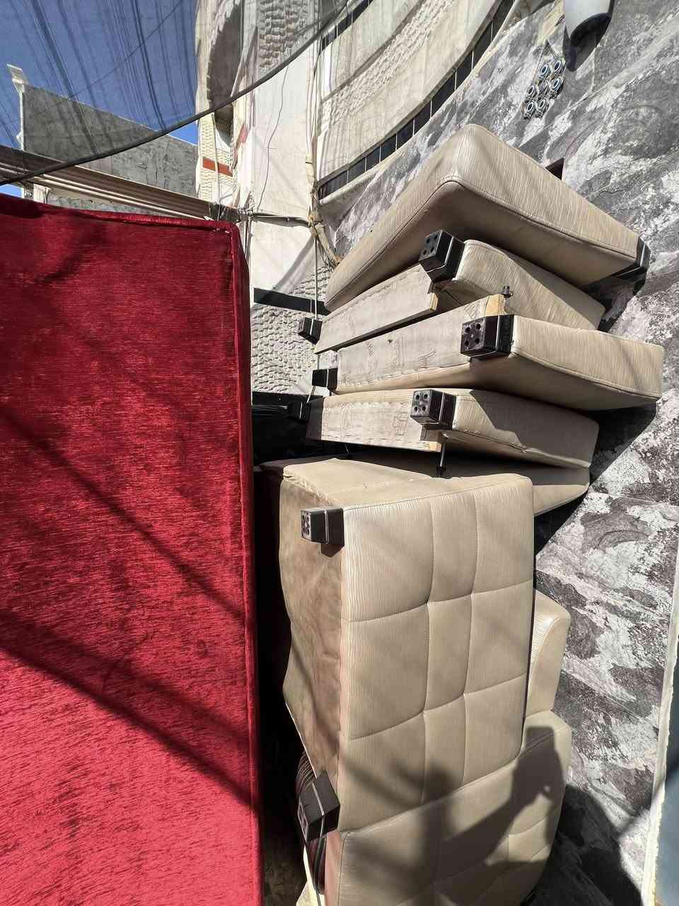 للبيع تخم تركي بي مخزن ويفتح يصير سرير


**إذا كنت صاحب هذا الإعلان وتريد حذفه لأي سبب، رجاءا أرسل رسالة إلى الدعم الفني**