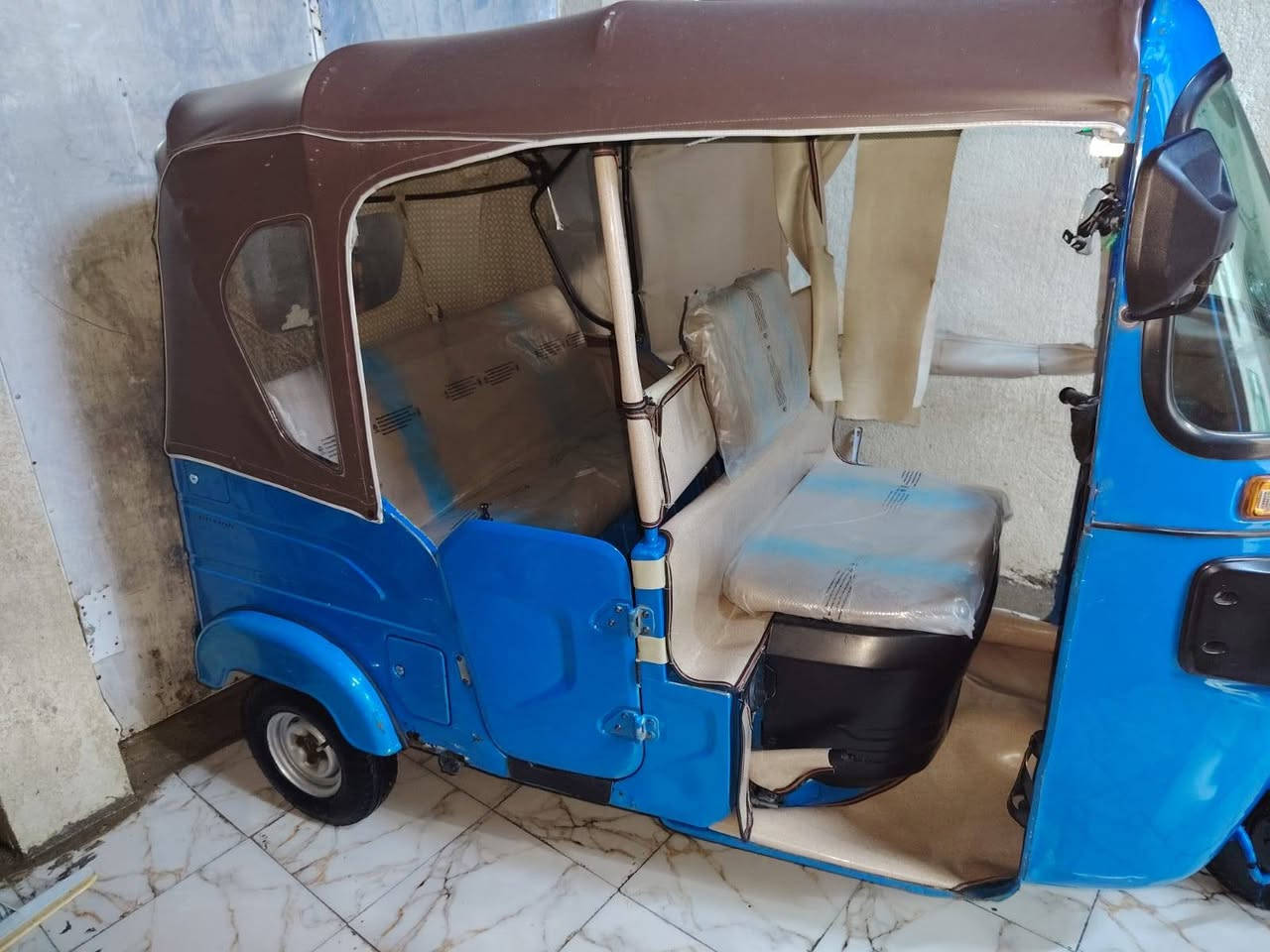 السلام عليكم تكتك 22 سنويه شهر ال7 محرك مكفول بس زنجيل وكلجات التكتك خير من الله ربع ماذب عليها بس الكشره شوف العين بيها تعمير بصيط السعر 9 مليون اوبيها مجال بصيط العنوان ميسان الماجديه الاستفسار على الرقم ***********
