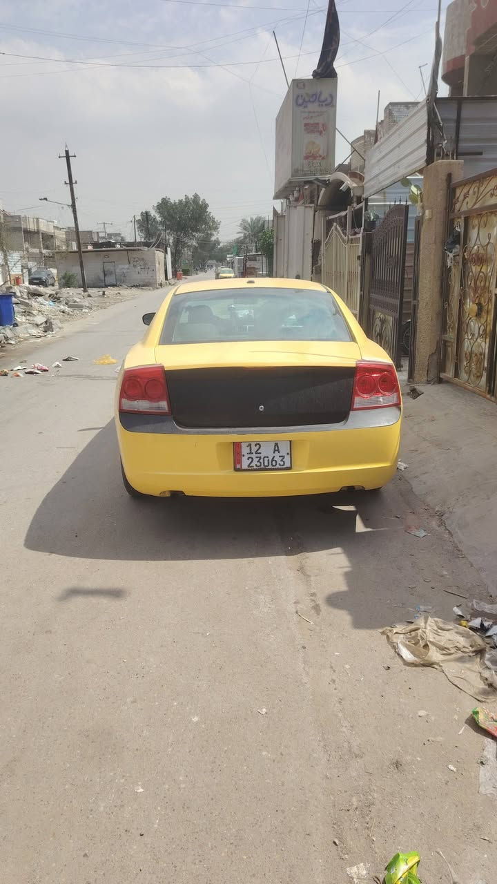 سلام عليكم جارجر 2010 اصل كير ومكينه مكفولات وخير من الله مكينه 3500 السياره بسمي رقم نينوه انكليزي تخم ويل مال كصه جديد حادث جاملغ عكس السايق وبنيد بدون بدون دواخل  منضومه تبريد كله جديد بيه بدايت ونه بل اكسل السياره تشغيا عن بعد سيرفس طافي بكاني بغداد رقم الهاتف *********** سعر 86
