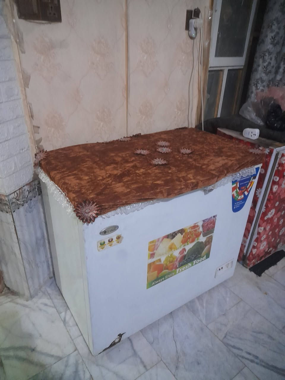 اني مجمده تجميدها فول والحمد لله ما طابت تصليح 200 اللي يريده


**إذا كنت صاحب هذا الإعلان وتريد حذفه لأي سبب، رجاءا أرسل رسالة إلى الدعم الفني**