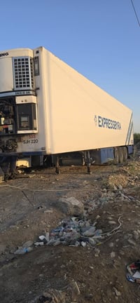 للبيع عربانه كوجل سمك ٧ رتفاع ستندر موديل ٢٠١٠تخم تاير صناديك عمل جهاز...