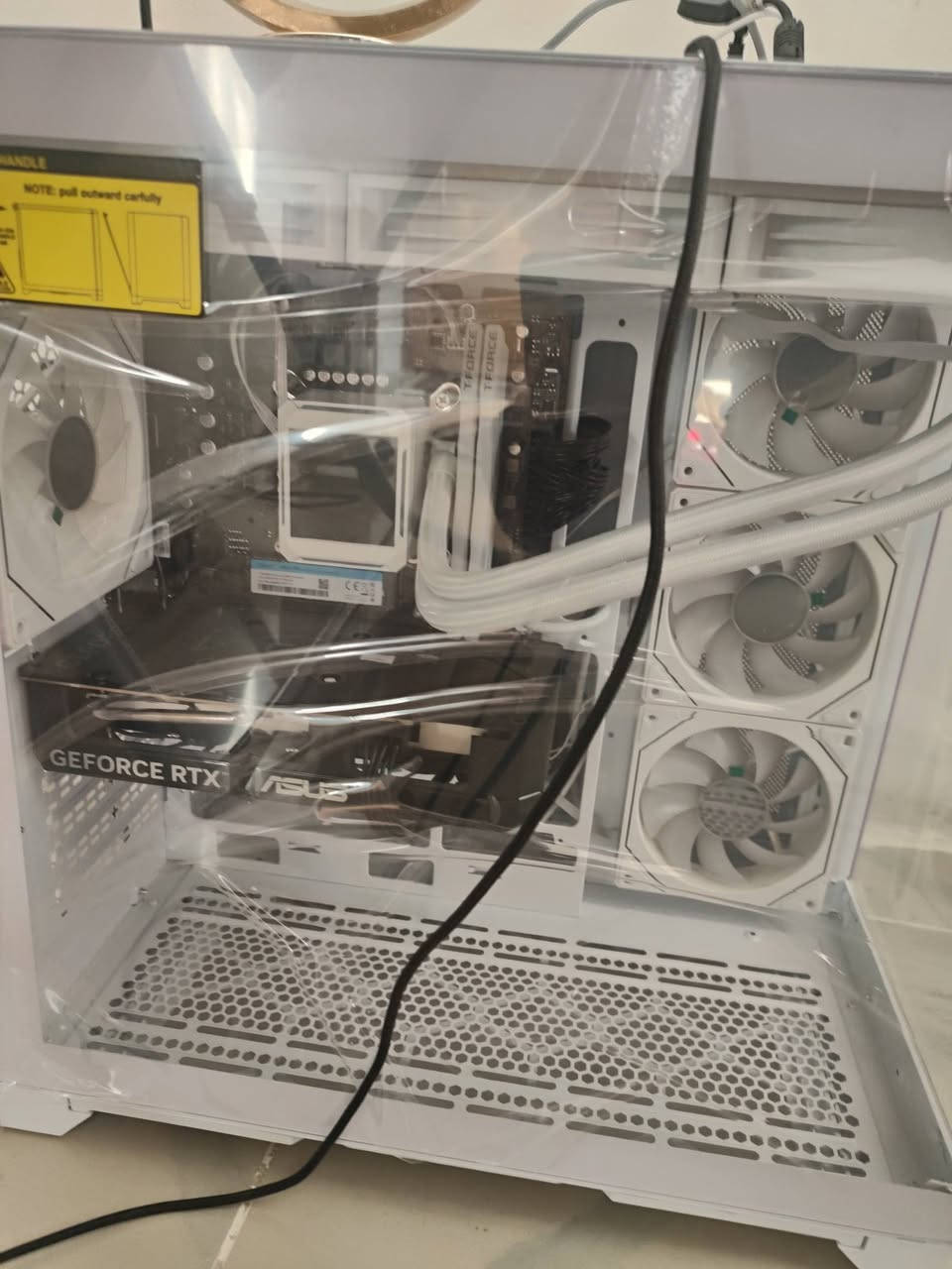 حاسبه كامله للبيع مستعمله شهر مكاني بغداد  سعرها خاص او اتصل ***********
