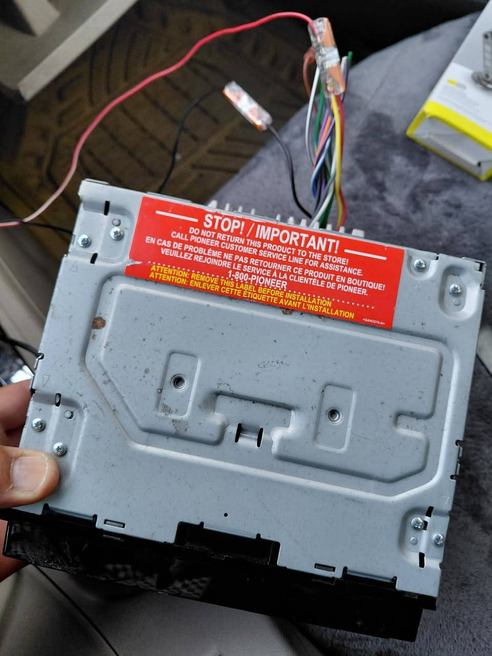 مسجل بايونير طابقين 
مواصفات
بلوتوث 
سي دي
اواكس
راديو
فلاش
٤مخارج RCA
السعر 75الف
المكان كربلاء متوفر توصيل لجميع المحافضات وبااسرع وقت 
للتواصل واتساب 
***********
