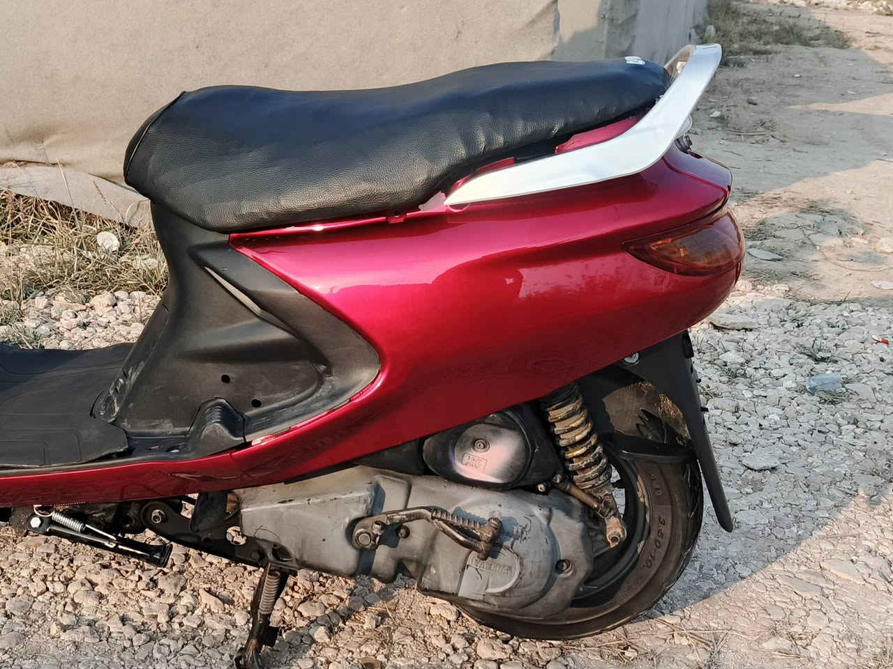 سلام عليكم درجه فرشه البيع حاويه صارلي سبوع من مطلعه من حاويه درجه خير من الله شلعه ومعدل شرط 140 كهربايات كله شغال مكينه خرسه مكان بابل الهاشميه سعر  625وبيها مجال الشراي بي خير ويدلل ستفسار ***********
