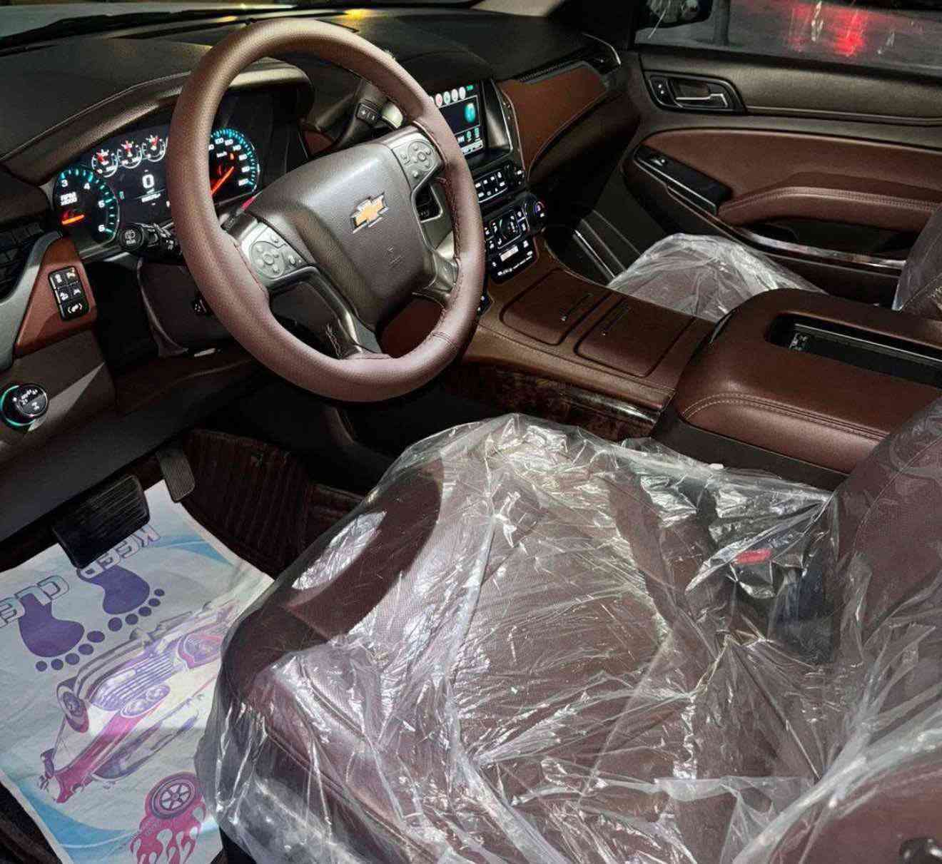 تاهو 2020 بريمير خليجي
شركه المنصور رقم بغداد 

دولي ب اسمي هزه جديده 

علامه ضوء القمر  ماشيه 65 الف 

سياره جديده حيل جديده بلكارتون 

بلعافيه ع الشراي كفاله حته الدعاميات برغي ممفتوح بيها 

تخم تاير جديد مغلفه بالكامل 

صمان 12 سن/

المواصفات                       

فول مواصفات 1/1

8سلندر

دفع رباعي

سلايد(فتحة قمارة)

كراسي جلد اصلي

كراسي اثنين كهرباء

كراسي هزار(عند اقتراب السيارة من اي شي)

كراسي خزن(ميموري)

كراسي(تدفئة+تبريد)

كراسي خلفية كهرباء

كراسي خلفية تدفئة

تبريد خلفي شاشة

شحن الهاتف لاسلكياً

رادار

سائق آلي

كروس سرعة

داتا شو DATA SHOW

خمس بصمات

فول تحكم استيرن(جهتين امامي+جهتين خلفي)

استيرن كهرباء

استيرن تدفئة

شاشة عرض الاعطال

صندوك كهرباء(شفط)

فتح صندوك تلقائيا عن طريق القدم(صندوك جلاق)

نظام السير على الخط

دبل كير(عادي+اوتوماتيك)

دبل حساس(امامي+خلفي)

نظام تحكم بمستوى الضوء الداخلي

مانع تزحلق

پدل كهرباء(تحكم كهربائي بالبريك والبانزين)

نظام فتح الابواب لاسلكياً

فور ويل

شاشة امامية كبيرة اصلية

شاشة خلفية DVD اصلي 

كامرة خلفية 

تشغيل عن بعد

قاصة سرية

دوسات كتابة CHEVROLET

مري كهرباء(شفط)

لايت عدسة زنون ضمان 

لد امامي

سستم_صوت

داتاشو كبيره 

كيجات ديجتال 

موصفات لبريمير بعد معروفه هيه اعلى فئة

رقم صاحب السياره ***********
