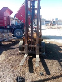 رافعة كوماتسو • محرك ستندر • الرمادي الانبار