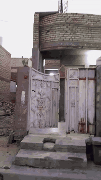 اعيد النشر بسبب الوعود الكاذبه دار للبيع منطقة السكلات ال13 طابق ونص م...