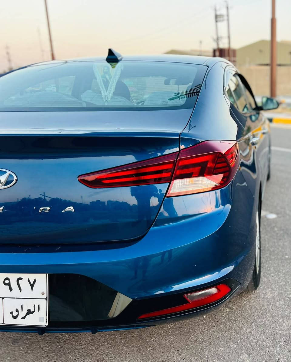 السعر 117الستفسار *********** هونداي النترا 2020وارد امريكي حادث جاملغ وبنيد نفسهن مصلحات  وبيه باب كلير  السياره كله البيل واحد مواصفات نص فول تحكم ستيرن شاشه كامره دواره لايت زنون اصلي مانع نزلاق نضام يكو رادارات جانبيه كهربائيه كشنات مخمل يدات نيكل بلاد شاير بل مري مري شفط مكينه 2000دوش وكير مكفولة كفاله عامه حداديه جديده تخم تاير جديده رقم اربيل شرط التحويل مكان السياره كربلاء
