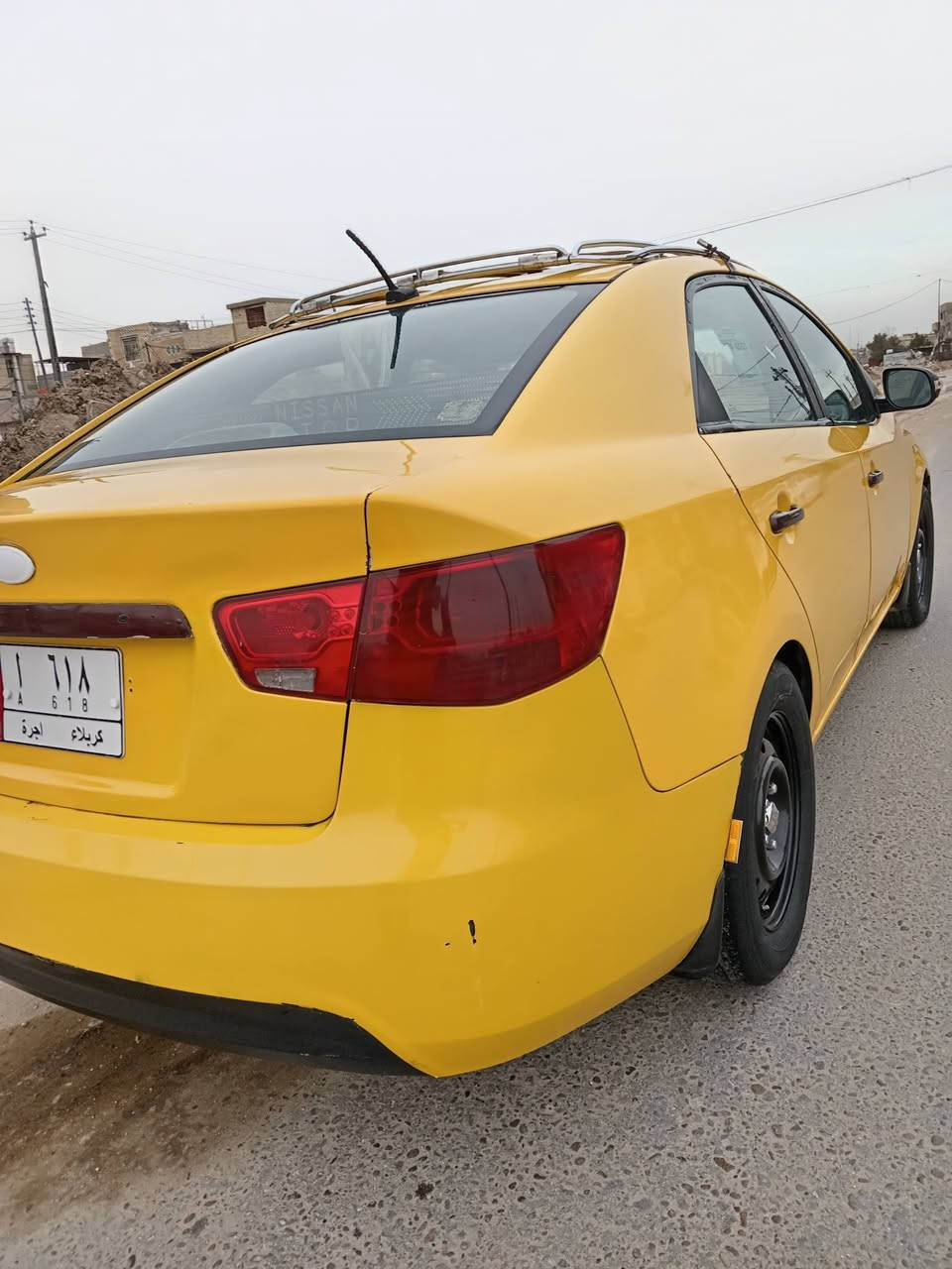 سلام عليكم فورتي موديل 10 السياره جاهزه عله اخر حبايه كبل للشارع كير مكينه جدد حداديه جديده شوفت عينك تخم تاير جديد سطاب كوستر سوبايه يعني جاهزه السياره بدون تبديل فقط خشم البنيد كله ليبل واحد مكان السياره كربلاء *********** السعر 80 وبيه مجال ماعجبك السعر لا تعلق
