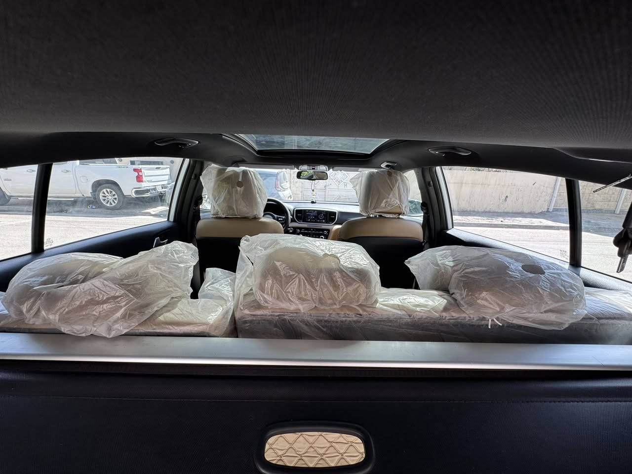 سلام عليكم سبورتج 2021جيتي لاين معروف موصفاته فول الفول ماشيه 59مكفوله كفاله عامه عدى جاملغ بيها إصبع بارد وباب خلف سايق رصعه سياره استخدام شخصي سعر 215 اتصال عل رقم ***********غير متواجد عل فيس عنوان بغداد المنصور
