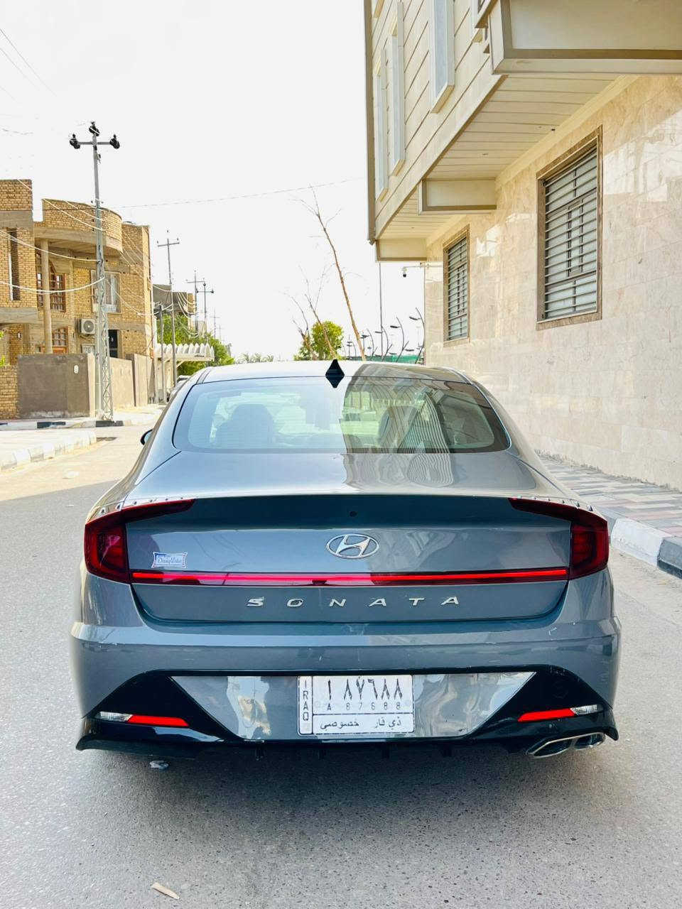 السلام عليكم ورحمة الله وبركاته.                            هوندي سوناتا 2023 امريكي حادثه جاملغ فقط  باقي كفاله عام بجم كبس شركه شرط الفحص  سياره جديده استخدام شخصي سبيره منازل بوضع شركه بعده  ماشيه 20 الف حجم المحرك  2500 فول مواصفات 1/1 ماعده بنورمه                                                      السعر 154 وبيها مجال الشراي 
مكاني ناصريه مركز                                                   اللاًستفسار اتصل. *********** الشراي يتصل
