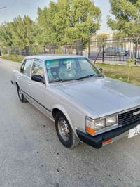 كراون • موديل ٨١ • مكينة سليمة