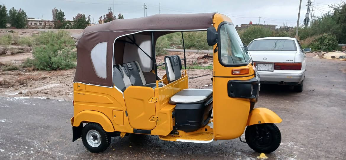 السلام عليكم تكتك للبيع 2021 شهر 12 سنويه ورقم بسمي مكفوله كشره محرك مفتوح السعر 8 وبيه مجال المكان ناحيه نبي.الله عزير اتصال ***********
