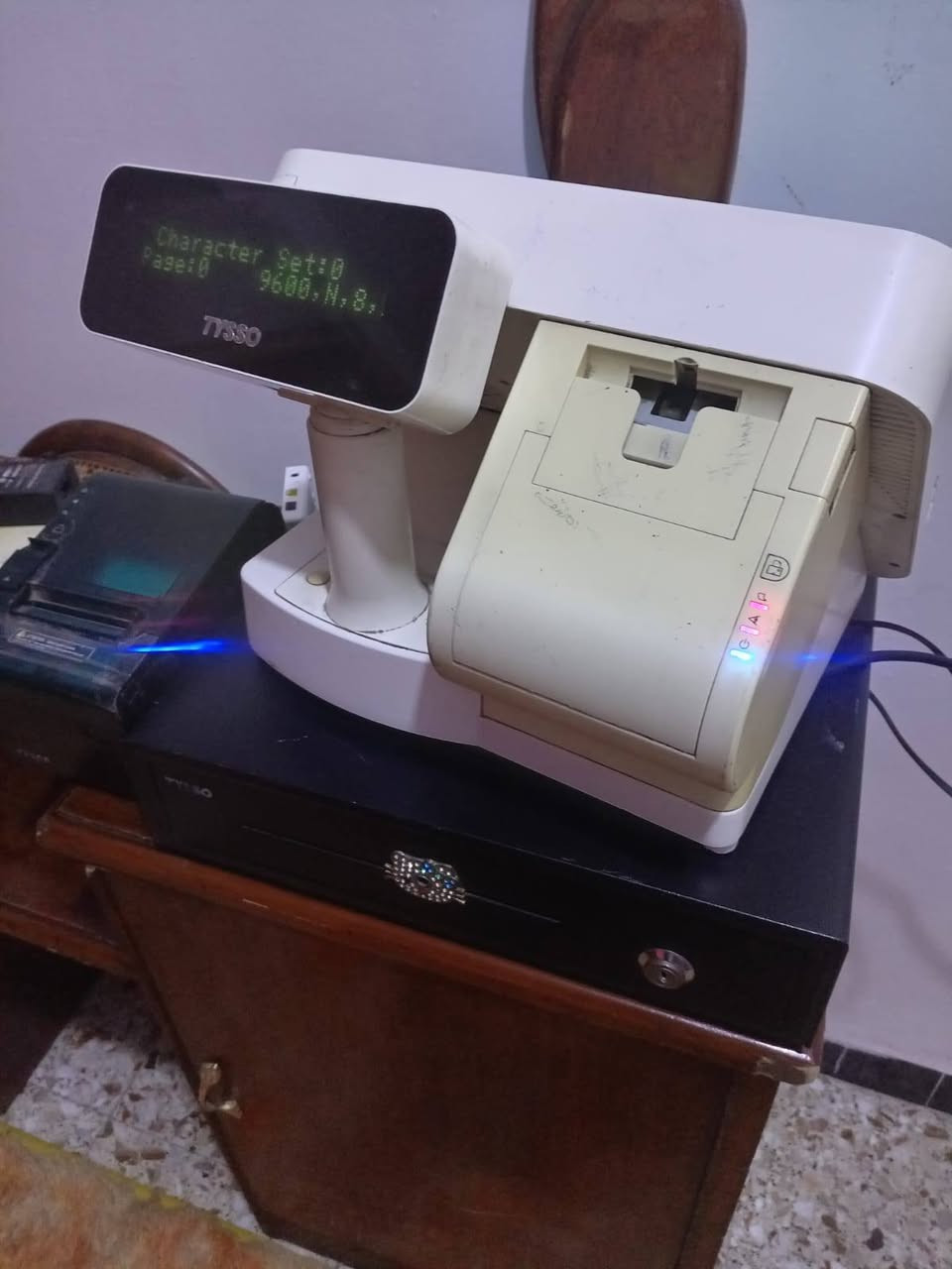 كاشير مع طابعه مع جرار للبيع للإستفسار خاص


**إذا كنت صاحب هذا الإعلان وتريد حذفه لأي سبب، رجاءا أرسل رسالة إلى الدعم الفني**