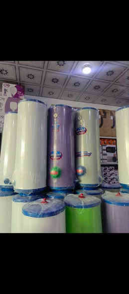 سخان ماء الحساوي حجم 80 لتر  ب 45 الف 
و حجم 120 لتر. ب 55 الف و حجم 160 لتر ب 65 الف 
مع توصيل مجاني لكل البصرة و ضمان 6اشهر 
للتواصل ***********
و
