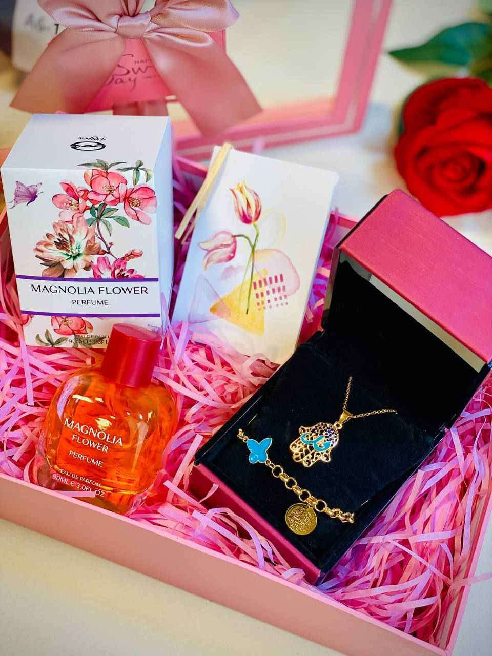 🎁هديه عيد الام 🎁
❤️ولأن الأم أكبر من أي كلمة و أعمق من أي هدية فمهما قدمنا لها لن نجازيها❤️

🎁  بوكس صغير وقلادة ام الكف🤚 كلمة قل 💙ذهب برازيلي نازكة وحديثة ، طلاء ثابت 🎀
مع سوار ليرات فرفوشي ذهب برازيلي يجنن نازك وحديث طلاء ثابت مدى الحياة 

🫰مع عطر زهرة الماغنوليا MAGNOLIA FLOWER  هو عطر يجسد نضارة الأزهار والفواكه المتألقة. 🥹 يبدأ عطر زهرة الماغنوليا  برائحة وردية فاتحة مع دفعة نابضة بالحياة، يتم إضاءة فلفل سيتشوان بواسطة برتقال الماندرين والخوخ الوردي من آسيا. في قلبه تسيطر نشوة الأزهار على أناقة زهرة الماغنوليا الساحرة وثلاثية من الورود الحسية، يندمج هذا التناغم الزهري مع عذوبة الأخشاب الأشقر والمسك الأبيض
🎁مع بوكس ورود وزينة وكارت معايدة تكتبون بي الجملة الي تحبون تهدوهة للغاليةالعزيزة
🚘يوجد خدمة توصيل لجميع محافظات 🚘 بغداد, العراق


**إذا كنت صاحب هذا الإعلان وتريد حذفه لأي سبب، رجاءا أرسل رسالة إلى الدعم الفني**