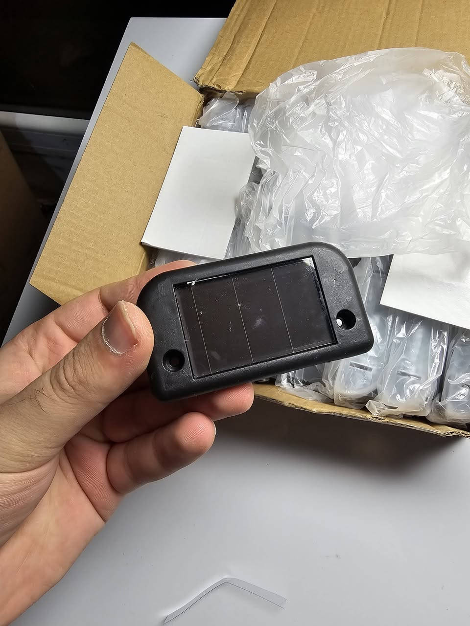 متوفر اناره طاقه شمسيه مال محجرات حدائق خارجيه او جدران سعر القطعة الف دينار اقل كمية ١٠ قطع


**إذا كنت صاحب هذا الإعلان وتريد حذفه لأي سبب، رجاءا أرسل رسالة إلى الدعم الفني**