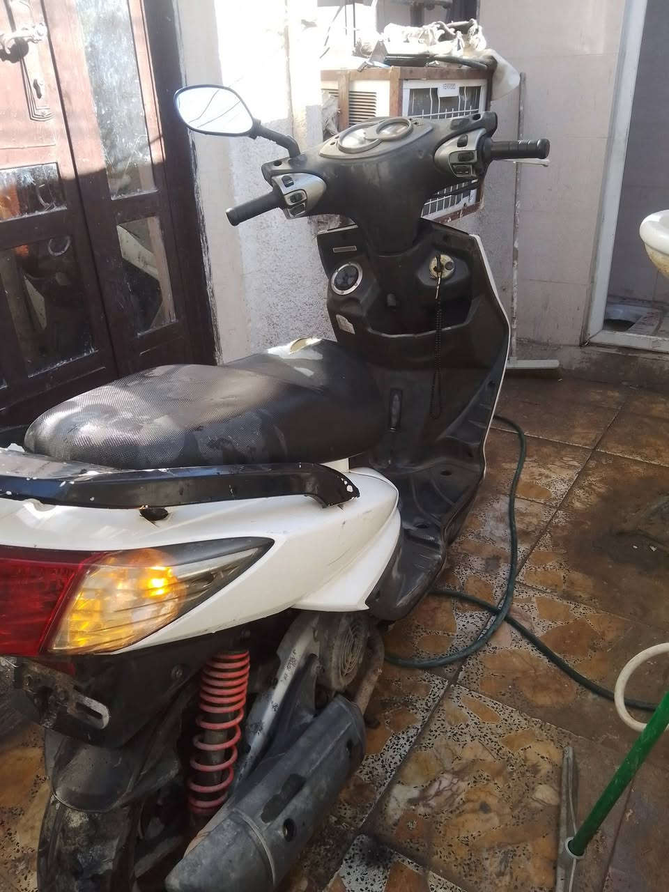 سلام عليكم دراجه سكنس قبل 5تشر منزلها من الرمبه دراجه خير من الله تجي وتشوف مكاني  الشعب مابيها أي نقص مكفوله 750.   ***********
