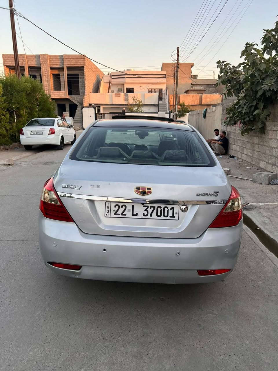 جيلي امكراند موديل٢٠١٤ 
كير محرك كامري ابو جف تبريد ثلج صبغ ٣قطع بدون دواخل سعر٤٨ وبي مجال مكان كركوك شراي خابر 
*********** سنويه جديد دفتر بنزين بي كركوك, العراق
