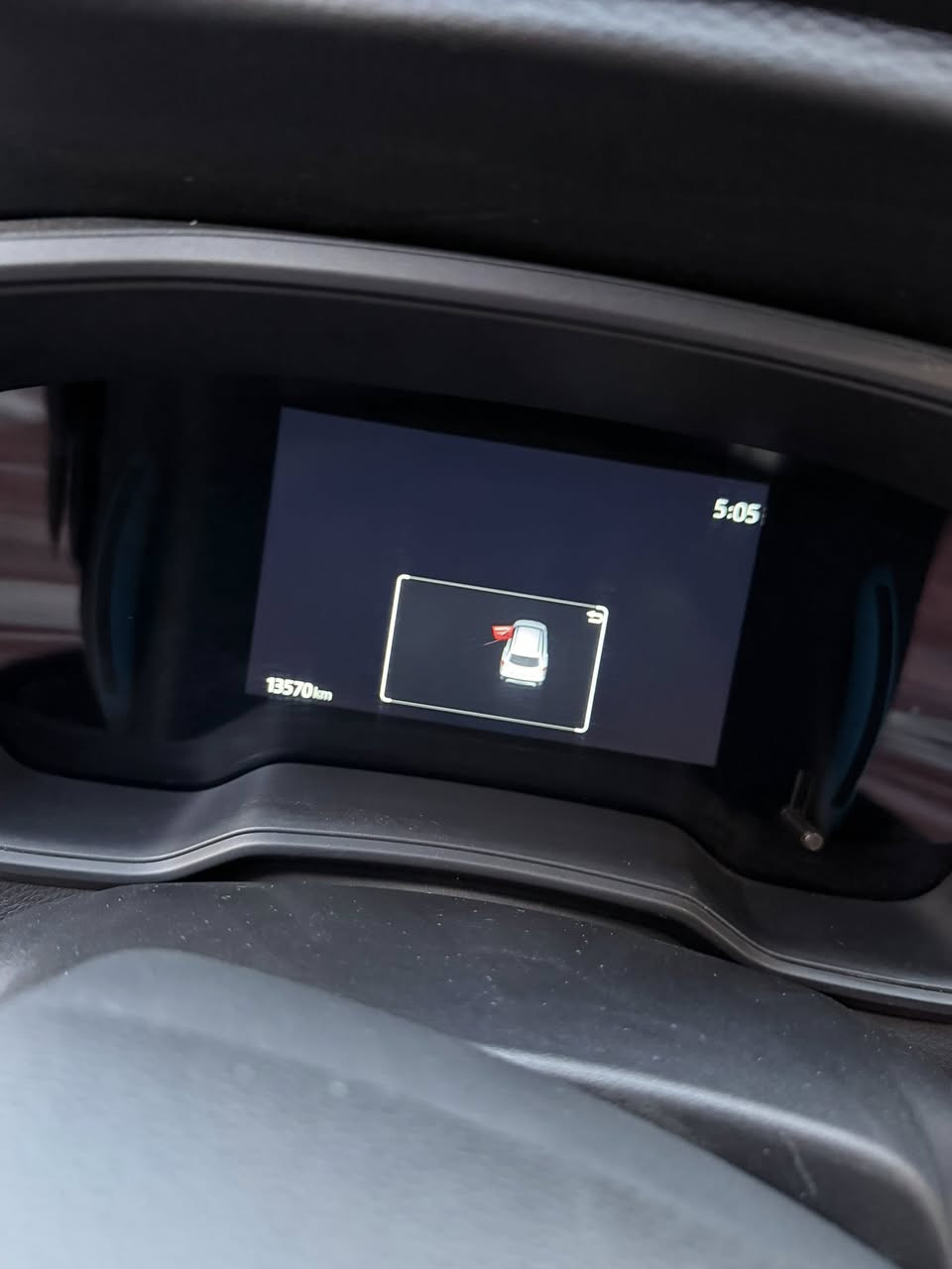 كروس ٢٠٢٤
ماشية ١٣  مكفولة كفالة عامة 
فول مواصفات ام ٤ كامرات حمالات وبلاجكتور كشنات جلد وكشنين كهرباء سيارة جديدة استخدام منزلي

السعر ١٨٢ بيه مجال بسيط 

العنوان زيونه ٧١٠ 
الرقم ***********
