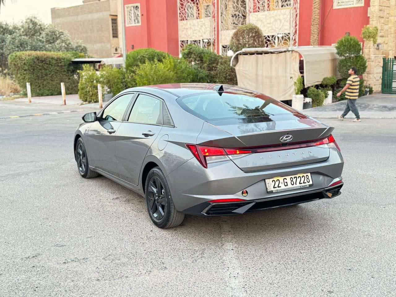 النتر 2021 
سياره نضيفه وهاي صور الضربه خلفيه دعاميه 
سياره مناقصة اي شي 
مكان السيارة  الشالجية - كاضمية 
للبيع فقط 
*********** بغداد, العراق

