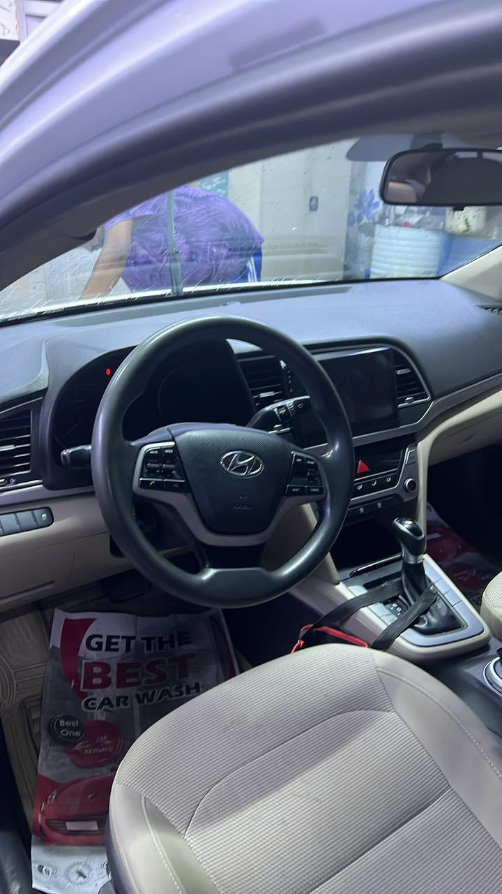 النترا ٢٠١٨
خليجي مكفوله من الصبغ والبارد
كير محرك مكفوله مكانيه بغداد حي الخضراء
***********
