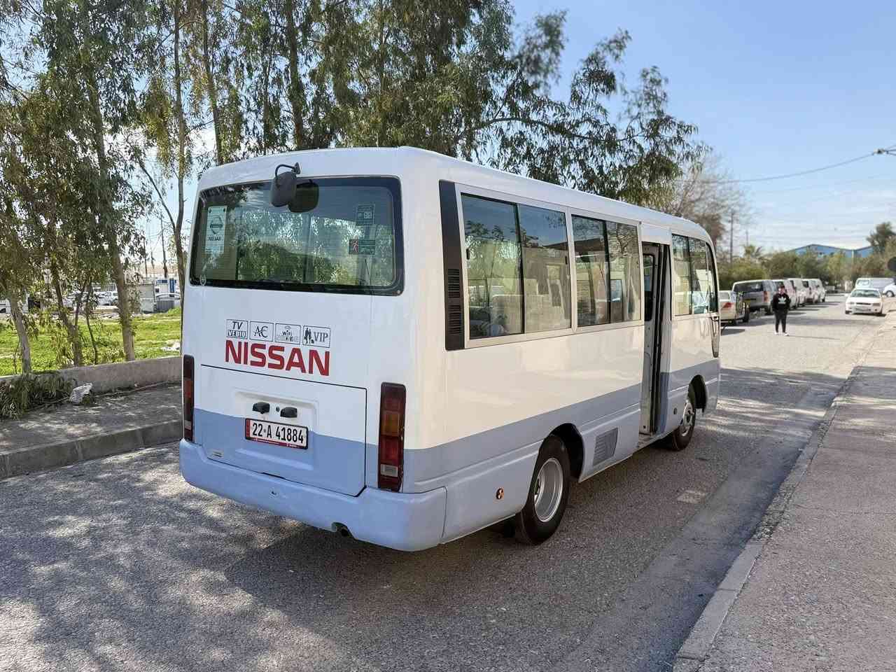 نيسان سيڤيلان 2006 ٢٥راكب 
غاز و به نزين 
***********
