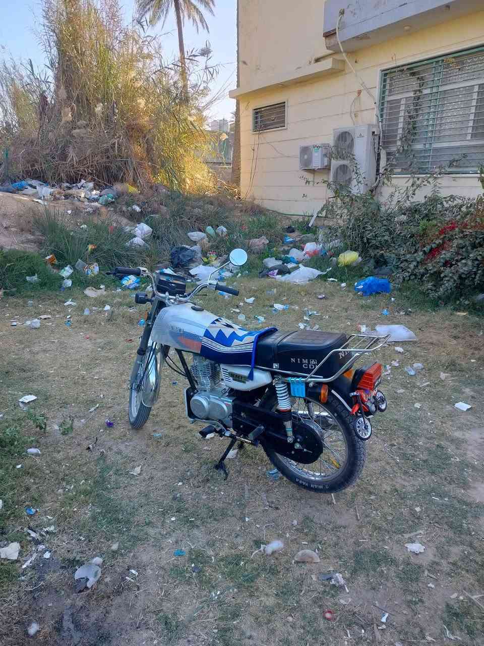 السلام عليكم دراجه للبيع اربعه كير للبيع 
للستفسار الاتصال خاص رقمي 
***********
مكاني كربلاء الشبانات 
او مراوس ابوليس عدله
