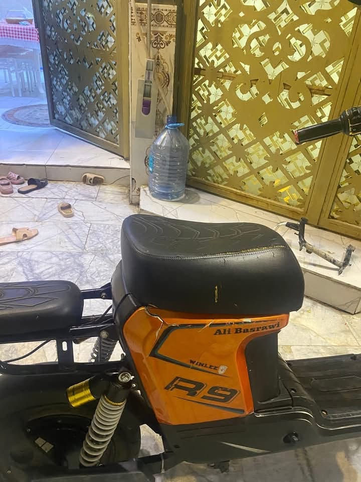 ار9 مديل 2024 دراجه هاي ضرر دراجه شوف صور بطاريات جدد بعدهن دراجه صندوك طك مدكر امامي مابيه كهربائيات كله شغاله دراجه جديده ب معنه لكلمه سعر350وبيه مجال عنوان بصره تنومه رقم ***********
