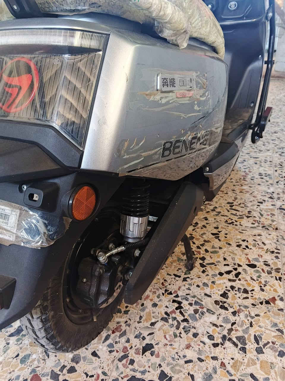 دراجة BENGENG موديل 2025 للبيع
🔹 المواصفات:
• بك خلفي قوي
• 3 سرعات حقيقية
• سرعة تصل إلى 80 كم حقيقية
• ملف 5000 قوي
• 6 بطاريات ليثيوم أصلية
• جهاز إنذار للحماية
• قفل استيرن أمان
• بصمة عن بعد عدد 2
• كهرباء أمامي وخلفي جديدة
رقم
***********
السعر 600وبيه مجال او مراوس
