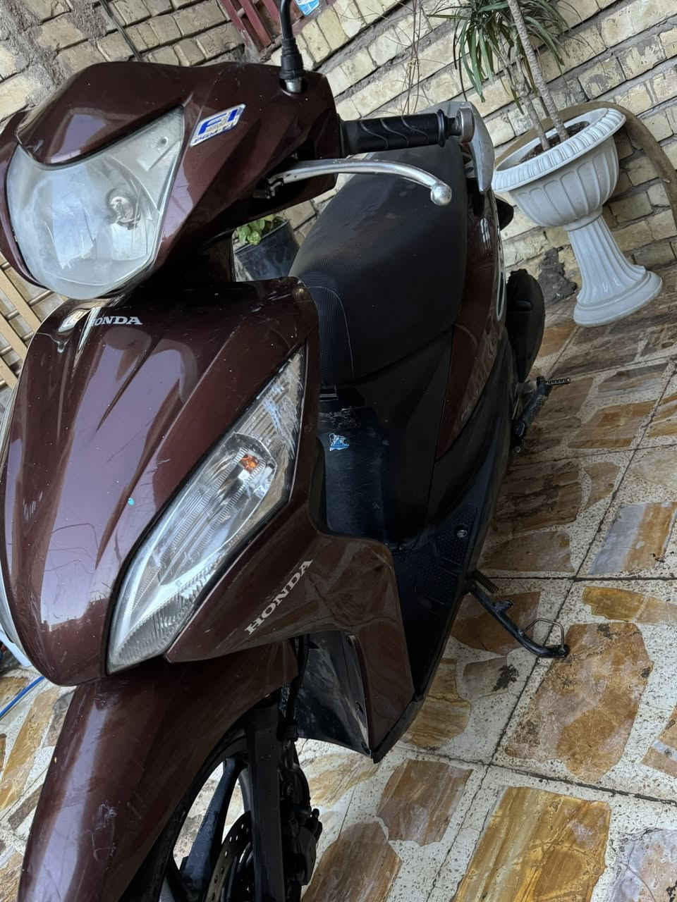 هوندا حديث دراجة كاملة مابيها نقص والمكاتبة موجودة ماخذها 2024/12
سعرها 850 بيها مجال بسيط 
العنوان بغداد الدورة
***********
