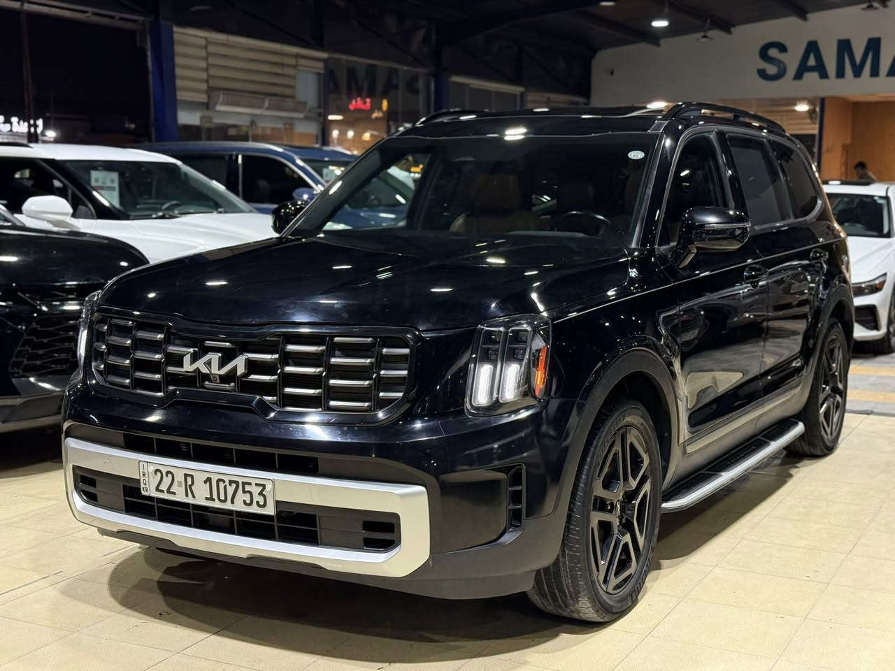 #كيا تيلورايد فئة SX X-LINE فول مواصفات موديل 2023
#الضرر  : تبديل باب الجنطة اصلي نفس اللون فقط
#الرقم : اربيل
#الايرباك : بدون ضرر اي ايرباك

#المواصفات : 
▪️السيارة : كيا تولارايد SX اعلى فئة
▪️الموديل : 2023
▪️المحرك : 3.8L (ستة سلندر)
▪️العداد : 30 الف ميل حقيقي
▪️حجم الويل : ويل كب حجم 19 اسود مع طقم تايرات بحالة ممتازة
▪️كامرة محيطية عدد 5 برؤية 360 درجة
▪️كشنات السيارة جلد مشمشي قرميدي اصل
▪️فتحات سقف 2
▪️بصمات عدد 2 للأبواب مع بصمة تشغيل
▪️خاصية تحديد المسار
▪️رادار امامي للتوقف التلقائي
▪️حساس امامي و خلفي
▪️حساسات و رادارات الاجتياز الجانبية (نقاط عمياء)
▪️كامرة خلفية دوارة اصل مع الستيرن
▪️تحكم فول كهرباء لمقاعد المقدمة 
▪️شاشة الدشبول حجم كبير للتحكم بايعازات السيارة
▪️تدفئة وتبريد لكشنات المقدمة
▪️بردات خلفية اصل
▪️السيارة 7 راكب
▪️ثلاث قطع تبريد
▪️تشغيل عن بعد
▪️جنطة كهرباء
▪️سستم صوت
▪️تحكم ستيرن جهتين بلوتوث وحاكية وكروس سرعة وتحكم صوت 
▪️نظام ABS مانع انزلاق

نكفل السيارة من ( الغرق و الشاصي والايرباك ).

السعر المطلوب : 318 ورقة مع المجال
 
الاتصال على : ***********

معرض سما دبي لتجارة السيارات والمزادات الامريكية
النجف - المدينة المائية -مقابل حي الجامعة
اهلا ومرحبا بكم
