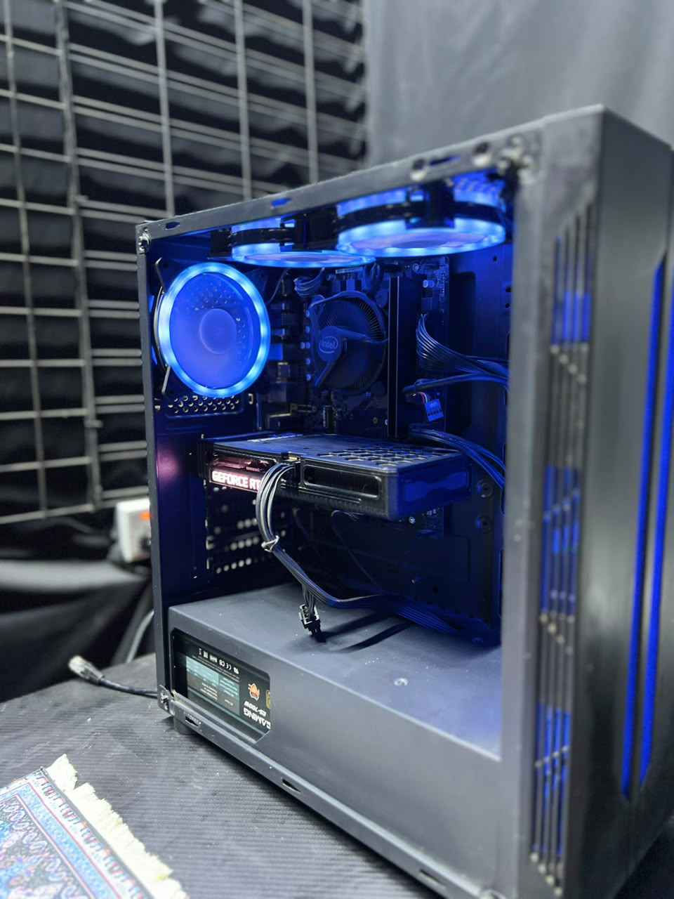 بي سي تجميعة كيمنك 
المواصفات

I5 11400f
Rtx 3060
Ssd 1tb
Ram 16 ddr4 3200
Mb b560
600w 
Case 4fan argb 

واتساب 
*********** بغداد, العراق
