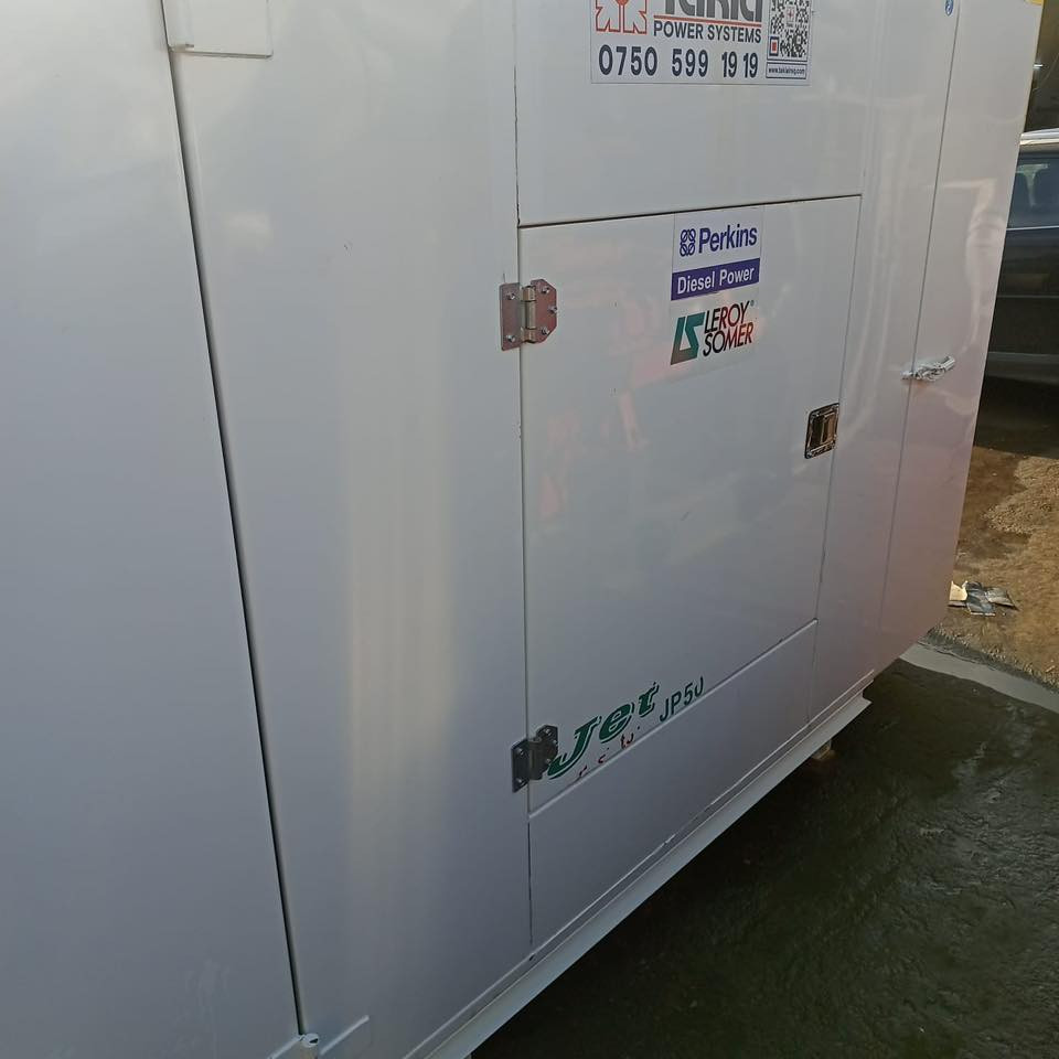 #مولدات_كهربائيه 
مولد بيركنز 3 سلندر سوبر كاتم جبيلي نضافه 90% شرط الشغل والحمل نظام حمايه كامل ونظام تشغيل ذاتي 

📍التوليد 50 KVA لوري سمر 
📍السعر خاص او اتصال بالرقم التالي 

العنوان اربيل الصناعه الجنوبيه 
للاستفسار  واتساب(***********) يوجد توصيل لجميع المحافظات 🚛
