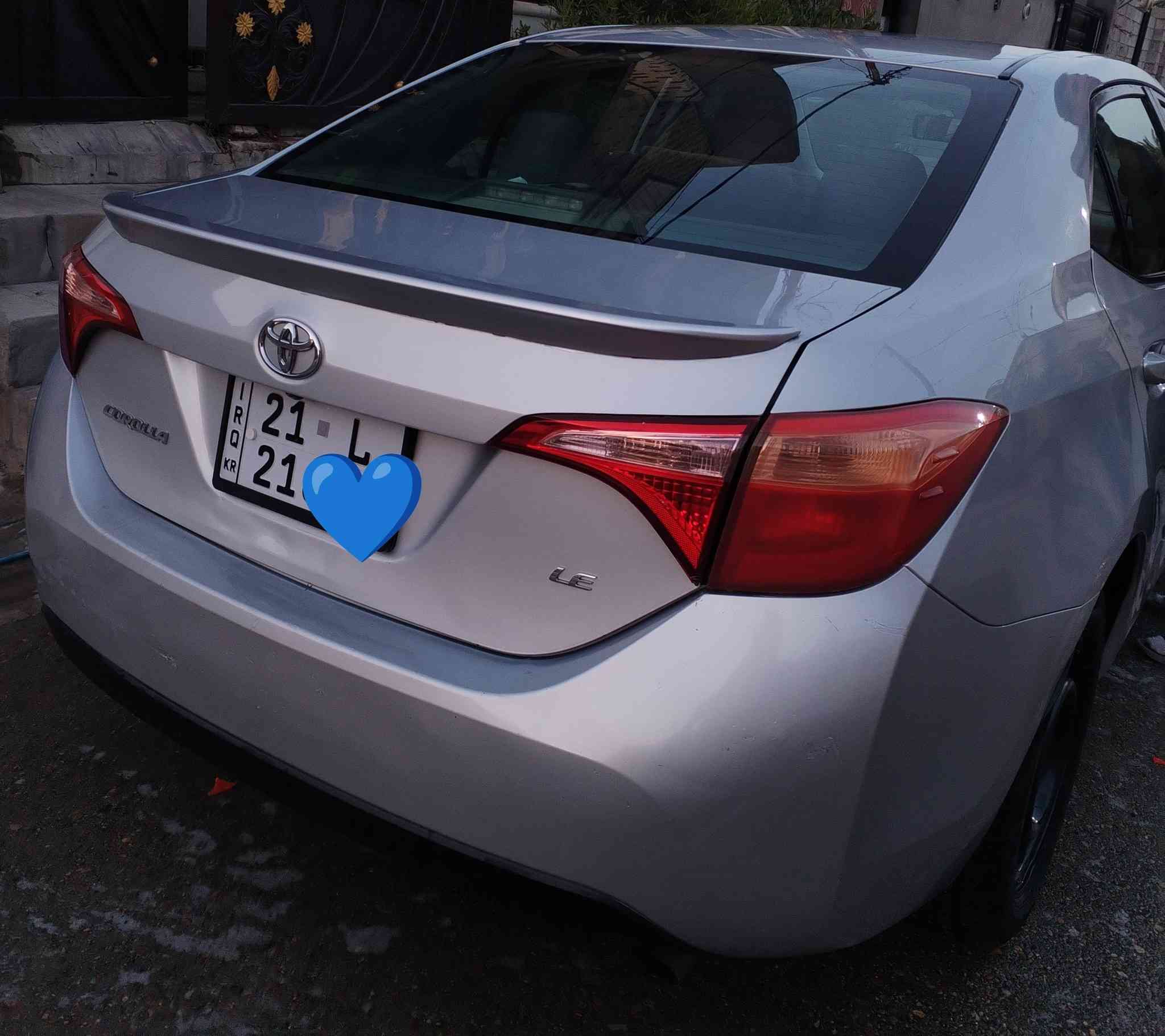 كورلة 2018 وارد لون سلفر مواصفات LE
تحكمات ستيرن
3 انضمة قيادة ECO وسبورت وعادي
حادث قطعتين جامرلوغ وبنيد جهة السكن 
رقم سليمانية باسمي تحويل مباشر
كير محرك مكفول السيارة عليهة ادامة كاملة
صدر امامي خلفي جديد تخم دسكات جديد تخم تايرات جديد كاملة مناقصهة اي شي
هاتف 
عنوان شهربان المقدادية
***********
