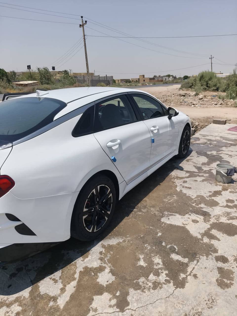 K5 موديل 2021وارد امريكي بيها جاملغ وبنيد حادثها بامريكا وهنا بيها طخات وصابغينها ابيع حزام معوقين بعد 4اشهر وصير  بيه واتساب حره استفسار ***********
محرك 1600تيربو حداديه كير تايرات كلها جاهزه
سعرها 135وبيها مجال
