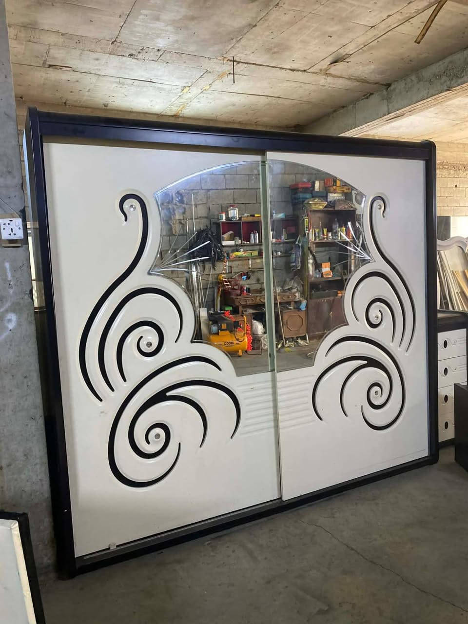 غرفة نوم تركي اخو الجديد 6قطع متوفر توصيل عنوان كركوك
رقم مبايل/***********
