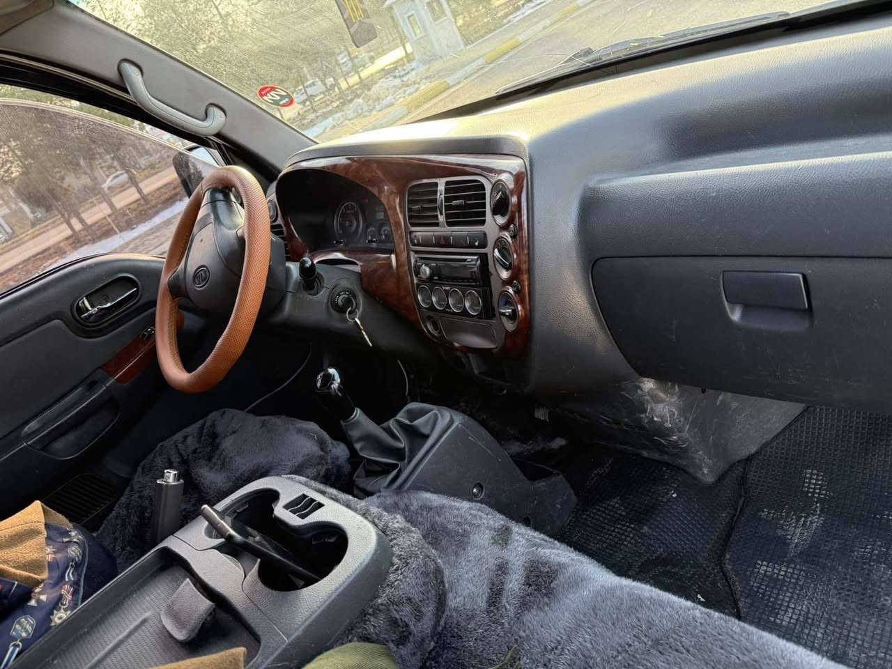 کیابراوە مکینە رەش3000
2007کراوە بە2018
گیرومکینەوئەکسل بەشەرت
سەیارەکە جاهیزە
61معاملە
*********** السليمانية, العراق
