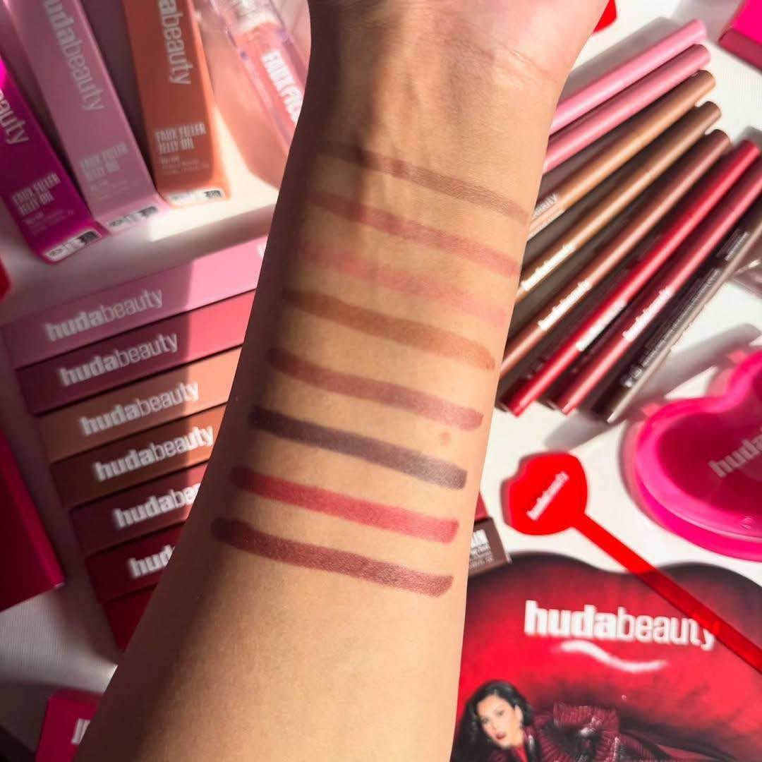 لب تنت ولب لاينر مع بعض  بقلم واحد 💋💋

متخيلين هدى بيوتي وفرت  نشتري لب تنت ولب كلوس وحمرة وهو ناعم ع الشفايف 👄👄وثباته خطير حتحطي وتنسيه 😍 يلطش عالشفة مايروح👀

 حتعتمدوا طول اليوم 
ماستر طبق الاصل خناقين, ديالى


**إذا كنت صاحب هذا الإعلان وتريد حذفه لأي سبب، رجاءا أرسل رسالة إلى الدعم الفني**