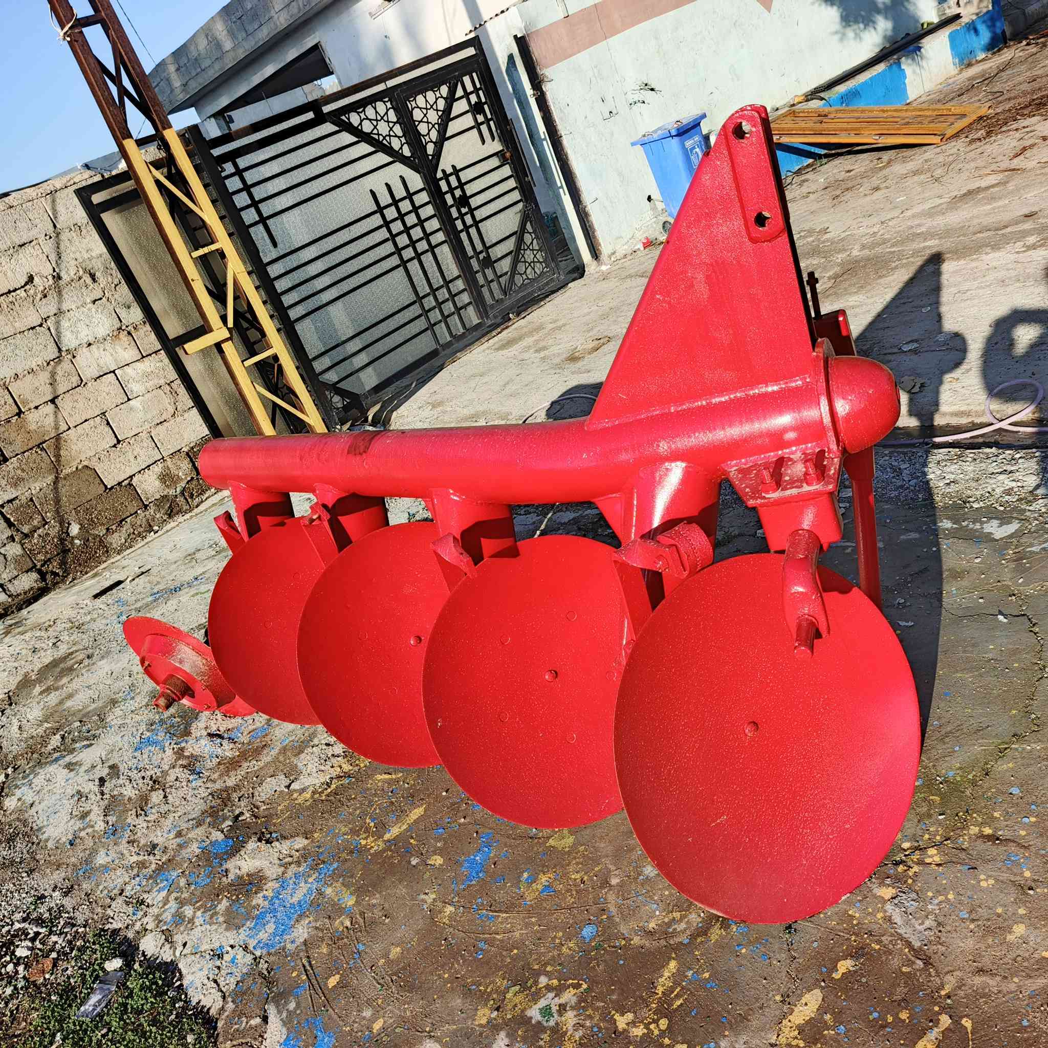 تصنيع الالات الزراعية اسطه سلام يايجلي 
صاج تركي رباعي مستعمل قليل شرط الجديد سعر مليون ونص بي مجال قليل مكان كركوك يايجي 
***********
***********
