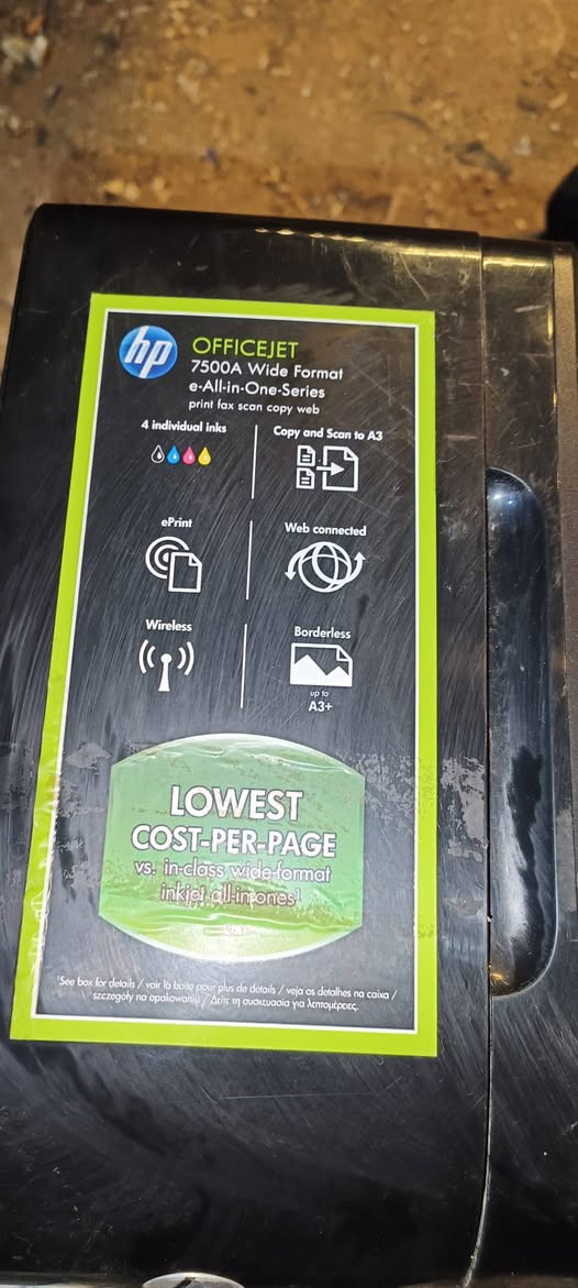 طابعه HP الحاله الخارجية ممتازه بس للأسف لا تعمل وبدون حبارات


**إذا كنت صاحب هذا الإعلان وتريد حذفه لأي سبب، رجاءا أرسل رسالة إلى الدعم الفني**