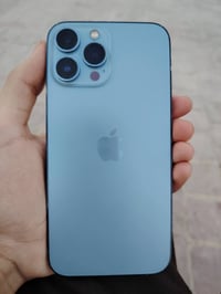ايفون ١٣ برو ماكس • ٢٥٦ • مقفول اكلود