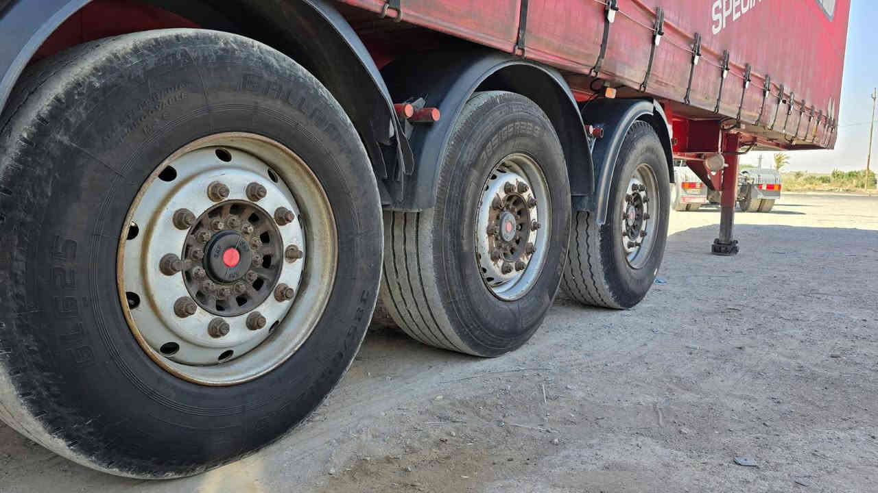 حافظه للبيع اشمتز ارتفاع 172 السعر 55 ورقة معه مجال قليل العنوان كوت البتار
***********
