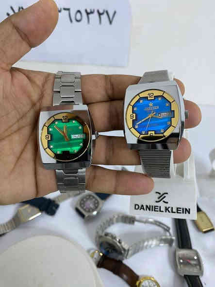 متوفر 40 قطعه كلهم تحف البيع فقط شلع لحد يراسلني على كم قطعه فقط ابيع شلع 40 قطعه المهتم يراسلني واتس أو يتصل ماسنجر مفتوح... ***********
