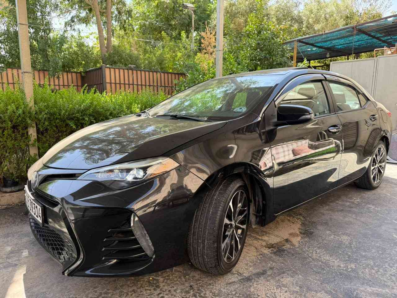 السلام عليكم 
للبيع 
كورلا موديل 2019 مواصفات XSE فوووول
ماشيه 55 الف حقيقي بعدها زيرو 
رقم سليمانيه دولي باسم البايع شرط التحويل والوكاله 
بصمه وفتحه 
كشن كهرباء رادار اصلي وحجر اصلي مال الشركه 
تحديد خروج عن المسار 
توقف ذاتي 
مثبت سرعه
شفتات ستيرن 
تحكمات ستيرن 
ويل حجم 17 المرغوب 
بيها بس قبق الصندوق مبدل نفس اللون قطعه وحده والباقي شرط بلادي كلها قطره صبغ مابيها 
السياره على ايد معلمه من المدرسه للبيت 
صور السونار والضرر مرفق بالمنشور 
السعر 158 وبيها مجال بسيط 
للاستفسار الاتصال على الرقم التالي 
***********
