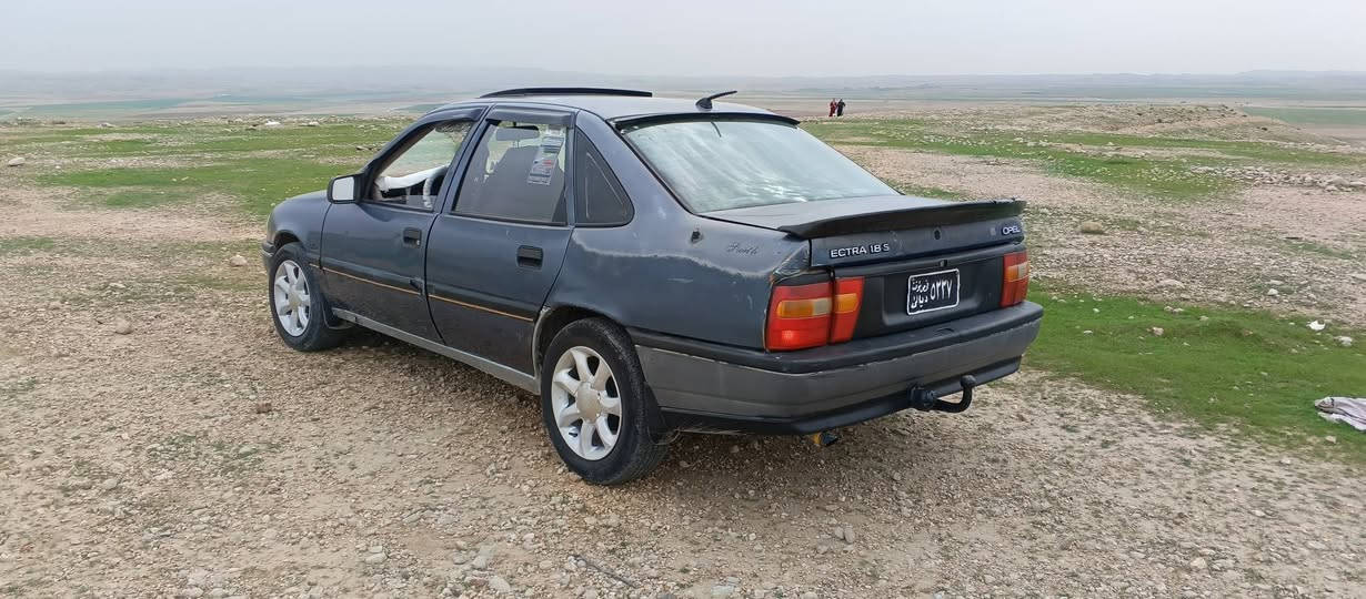 سڵاو هاوڕیان ام سیاریە بۆ فرۆشتنە لەکەلار  سەیاریکی پاکو بێ عیبە سعری 25گەڵا معامل اگەر مشتری نیت سەرمان مەێشێنە ڕەقم 0770 4855827
